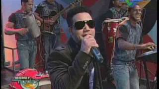 Elvis Martinez  Pero Dime  En Ustedes amp Nosotros Canal 29 [upl. by Chaunce]