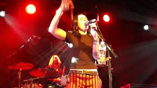 Amy Macdonald quotThis Christmas Dayquot Live Glasgow 2017 [upl. by Tarton]