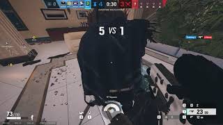 R6 Siege I Tried Defending Basement on Bank… Here’s What Went Down [upl. by Hcib]