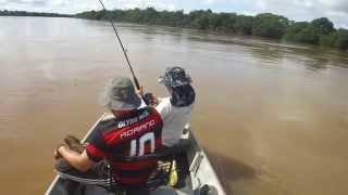 Pescaria de Piraíba gigante no Rio Araguaia [upl. by Emlynne325]