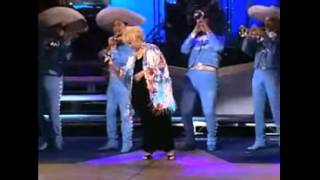 Celia Cruz  La Vida Es Un Carnaval  Vivo [upl. by Autrey]