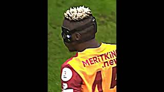 İnanıyoruz ve güveniyoruz haydi Cimbom❤💛 fypシ゚viral turkiye keşfet football galatasaray edit [upl. by Rise553]