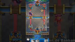 DEFENDENDO MEGAGAY 🤩👾 clashroyale shorts [upl. by Everson]