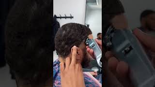 A quick demonstration on how to do a high taper 💇🏽‍♂️ atlbarber HairTransformation BarberLife [upl. by Cade]