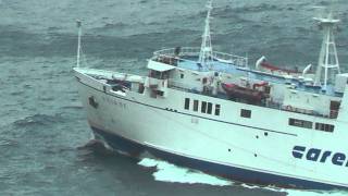 MALTEMPO E MARE MOSSO A CAPRI DIFFICOLTA IN NAVIGAZIONE PER NAVE NAIADE DELLA CAREMAR  1 [upl. by Neale493]