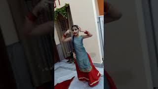 Kikra de fullan da viah neerubajwa sistersparneet virk kids dance [upl. by Nnyletak45]