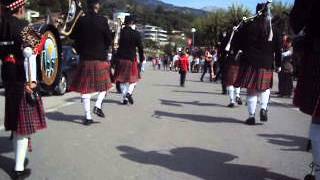 Fête fédérale des jeunes tambours et fifres à Savièse Parade 22  Sierre Pipe Band [upl. by Marchak417]