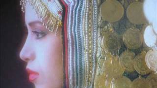 Ofra Haza  Lefelach Harimon  Yemenite Songs 1984 [upl. by Ellevel]