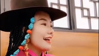 Amazing Tibetan Throat Singing Girl [upl. by Ocnarfnaig]