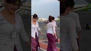 Pramugari2 Cantik Batik Air Saat di Bandara Juanda Surabaya [upl. by Penrose942]