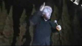 BEPPE GRILLO SPIEGA COME FANNO LE PATATINE PAI [upl. by Zenobia]