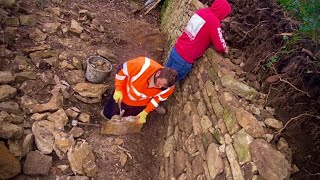 Dry Stone Walling  Retaining Rebuild 4 [upl. by Lilian]