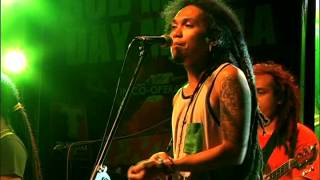 ENGKANTO  Tubig Alat Bob Marley Day Manila 2014 [upl. by Parrnell]