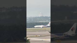 SUPER COOL TAKEOFF Malaysian Airlines trending airlines malaysianairlines airport takeoff [upl. by Fortunia41]