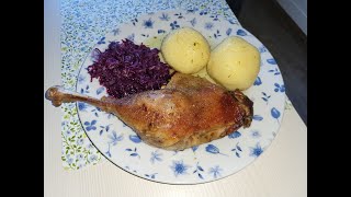 Knusprige Gänsekeulen aus dem Backofen [upl. by Yornek]