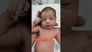 New born baby girl cuteness ❤️😍 newbornbaby niculife nicumom reels [upl. by Annayhs120]