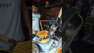 Hong Kong Waffle in Streetfood Thailand thailand viralvideo travel food foryou [upl. by Serdna]