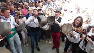 Ronda Algazara 04 Candeleda en Guitarvera 2017  Calderos y zambombas [upl. by Retsam]