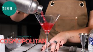 Cosmopolitan  Ricetta Cocktail  Drinkabile [upl. by Schindler]