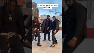 La Gestu de Tiakola lors du tournage Rappel de Gazo gazo rapfr rap rapfrancais concert [upl. by Daphne774]