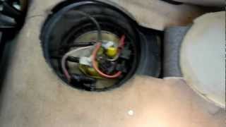 saab 95 fuel pump [upl. by Ahsimet872]