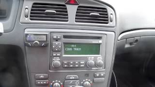 Volvo V70 HUradio Yatour demo [upl. by Sauncho538]