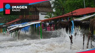 Severas inundaciones en Acapulco por huracán John [upl. by Akcirret]