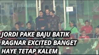 MOMEN THOM HAYE RAGNAR DAN JORDI AMAT NONTON LANGSUNG KEMENANGAN INDONESIA ATAS VIETNAM DI GBK [upl. by Ettelra]