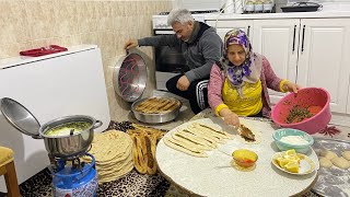 Ev Tandırında Ekmek Ispanaklı BörekNefis Tuzlu Yoğurt ÇorbasıVİLLAGERİA LİFE VLOG [upl. by Uoliram328]