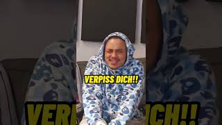 Was sagt ihr zum Thema Trinkgeld 💁‍♀️ comedy viralvideo reaction funny trinkgeld tip [upl. by Nyledam943]