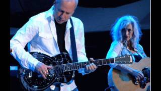 Mark Knopfler and Emmylou Harris  I Dug Up A Diamond [upl. by Wakefield]