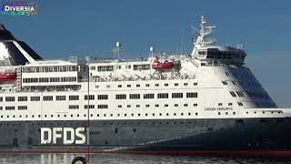 DFDS FERRY ENTERING THE TERMINAL IN OSLO NORWAY [upl. by Shari]