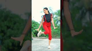 Batone teri jadu kiya trending short dance [upl. by Bolitho]