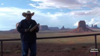 USA Natay Navajo Singer quotNavajo Squaw Dancequot im Monument Valley Utah United States Indianer Sänger [upl. by Didier]