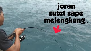 spoon vs metal jig mana yg paling gacor  jigging dan dasaran [upl. by Nyliak]