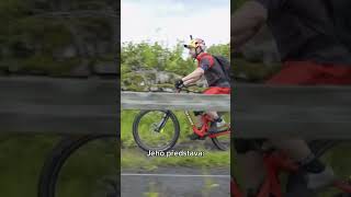 Jen dělá chytrého mtb cyklistika ceskarepublika cesko kolo bike viral funny [upl. by Rednijar371]