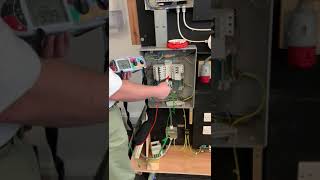 Insulation Resistance test with Links for a 3 phase allin test [upl. by Nnav338]