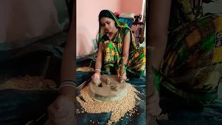 comedy avdhigeet song loggeet funny desigeet bhojpuri gheet love ladieslokgeet [upl. by Joy636]