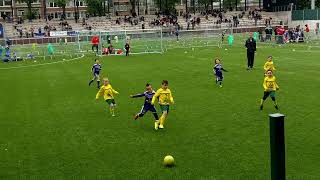 U7 Mon premier match contre Anderlecht au Brussel football european cup à Schaerbeek 01 05 20172 [upl. by Frasquito196]