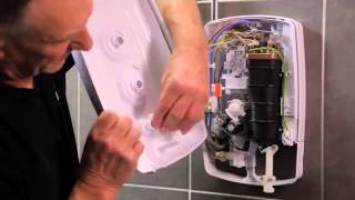 How to install the Triton T80Z Fast Fit amp Replace The T80SI Electric Shower [upl. by Troxell820]