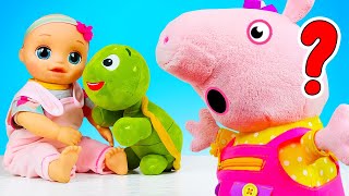 Un animal de compagnie pour Baby Alive Jeux avec Peppa Pig et les autres jouets en peluche [upl. by Nadroj53]