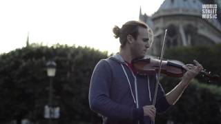 Amazing Street Violin Player in Paris 2 HD [upl. by Hsirap982]