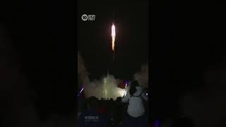 China Launches New Crew To Orbiting Space Station  10 News First [upl. by Inajar810]