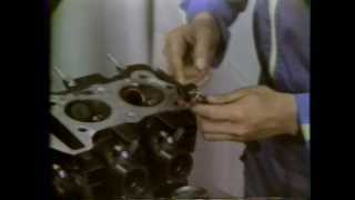 KAWASAKI Z1 ENGINE MAINTENANCE TRAINING VIDEO [upl. by Hailahk]