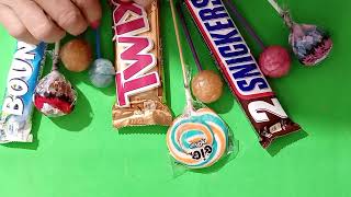 Sotisfyng Unbaing video ASMR lollipops and sweets ASMR opening candy [upl. by Towbin517]