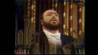 Luciano Pavarotti  Chants de Noël [upl. by Yvonne]