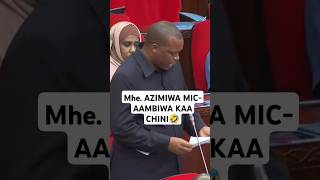 Mhe AZIMIWA MIC AAMBIWA KAA CHINI🤣 breaking bungeni dodoma viralvideo [upl. by Hawley]