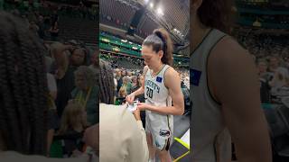 Getting Breanna Stewart Autograph and photo such great feeling [upl. by Nehgem49]