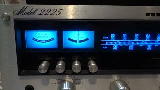 Marantz Model 2225 From 1976 Test [upl. by Tegirb]