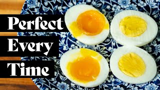 Fastest foolproof way to make hard and soft boiled eggs [upl. by Gruchot]